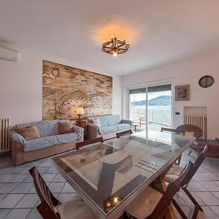 Terrazza Sul Mare - In Riva Al Mare ラッパロ