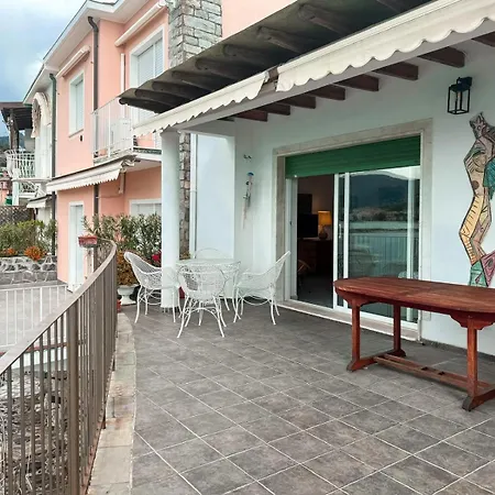 Appartement Terrazza Sul Mare - In Riva Al Mare *